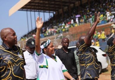 HOLOBYENKULU A TSHEMBISA VUKHORHOKERI EGIYANI