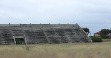 RIVALA RA MITLANGU RI TA LUNGHISIWA
